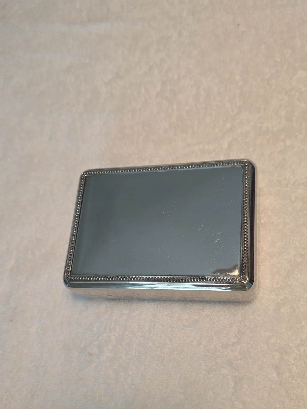 Vintage Rectangular Silver Lined Compact Case - Mirrored Top